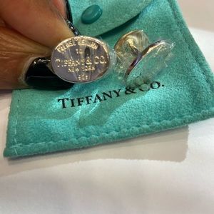 Return to Tiffany Cuff Links